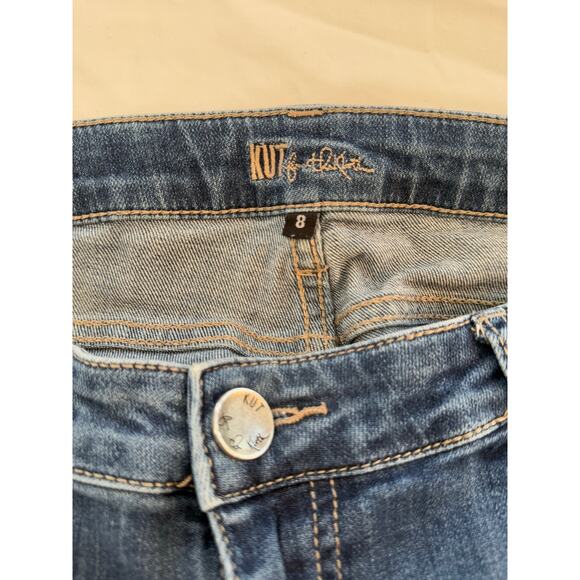 Kut from the Kloth Distressed Mid Rise Straight Leg Size 8 Jeans - Picture 3 of 6